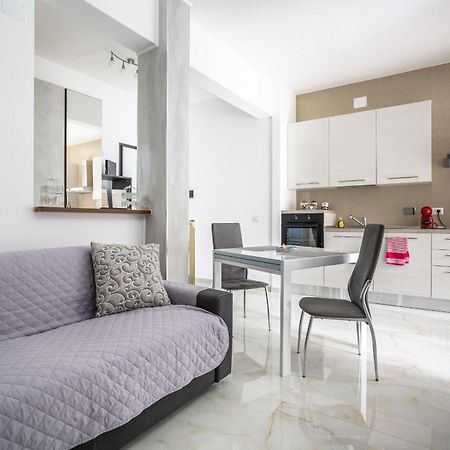 Portside Aparthotel Rome Exterior photo